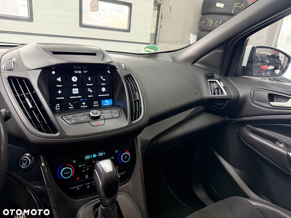 Ford Kuga 1.5 EcoBoost 4x4 ST-Line - 23