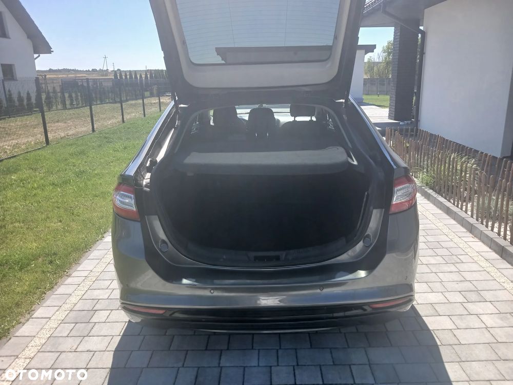 Ford Mondeo 2.0 TDCi Titanium - 9