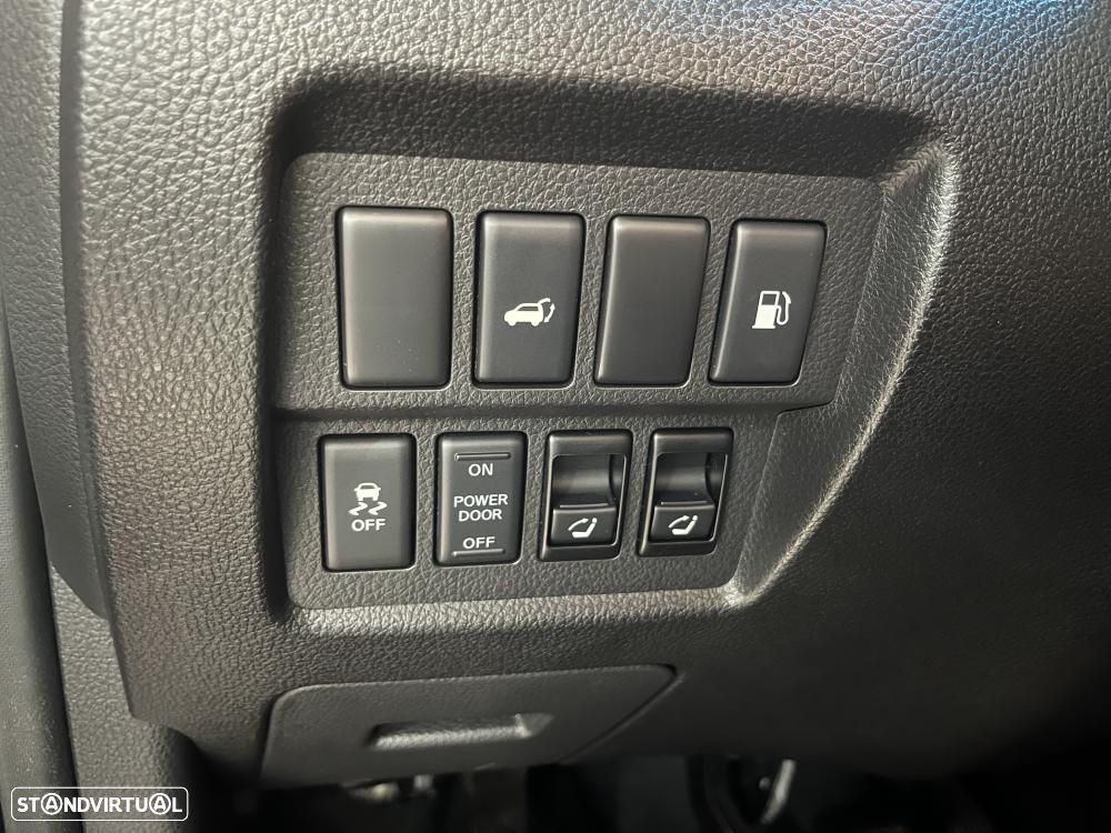 Nissan Murano 2.5 DCi Tekna Premium - 19