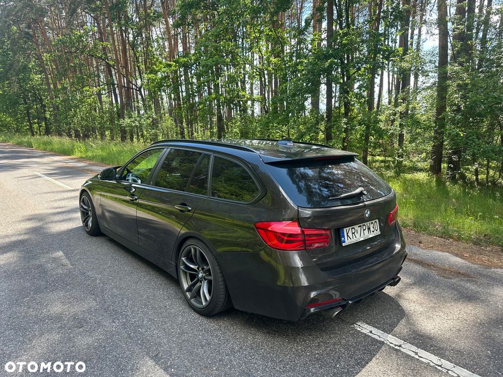 BMW Seria 3 320d Efficient Dynamics Sport - 6