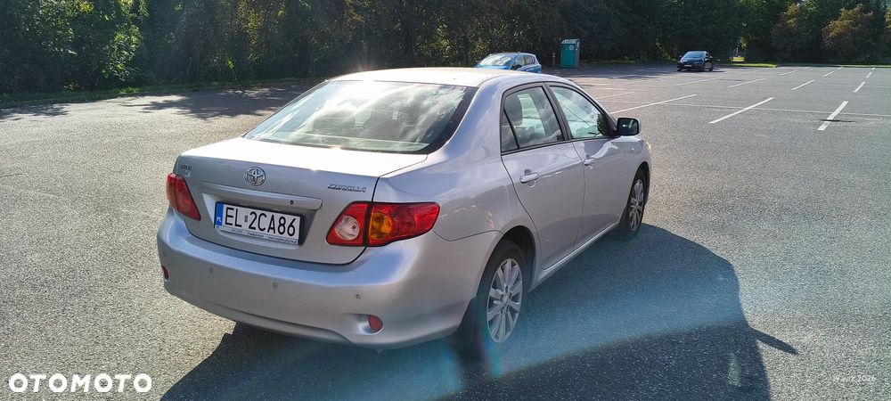 Toyota Corolla 1.6 Premium - 5