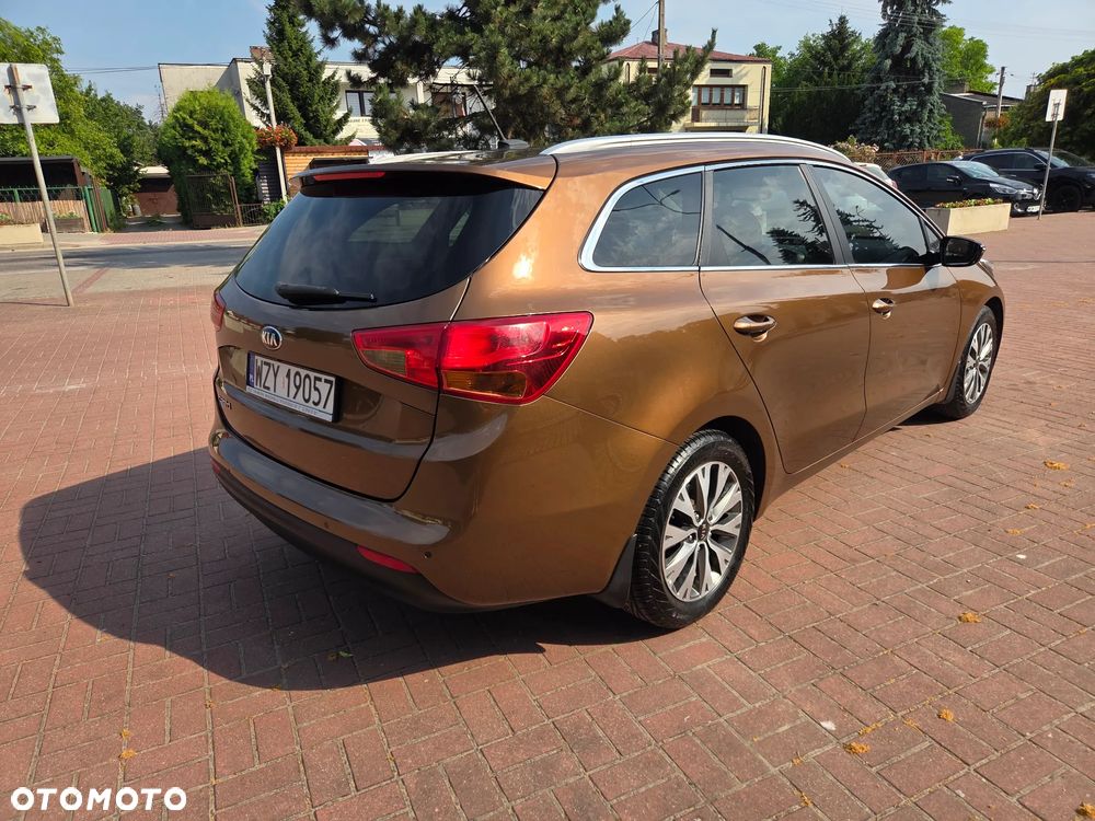 Kia Ceed 1.6 CRDi L Business Line - 4