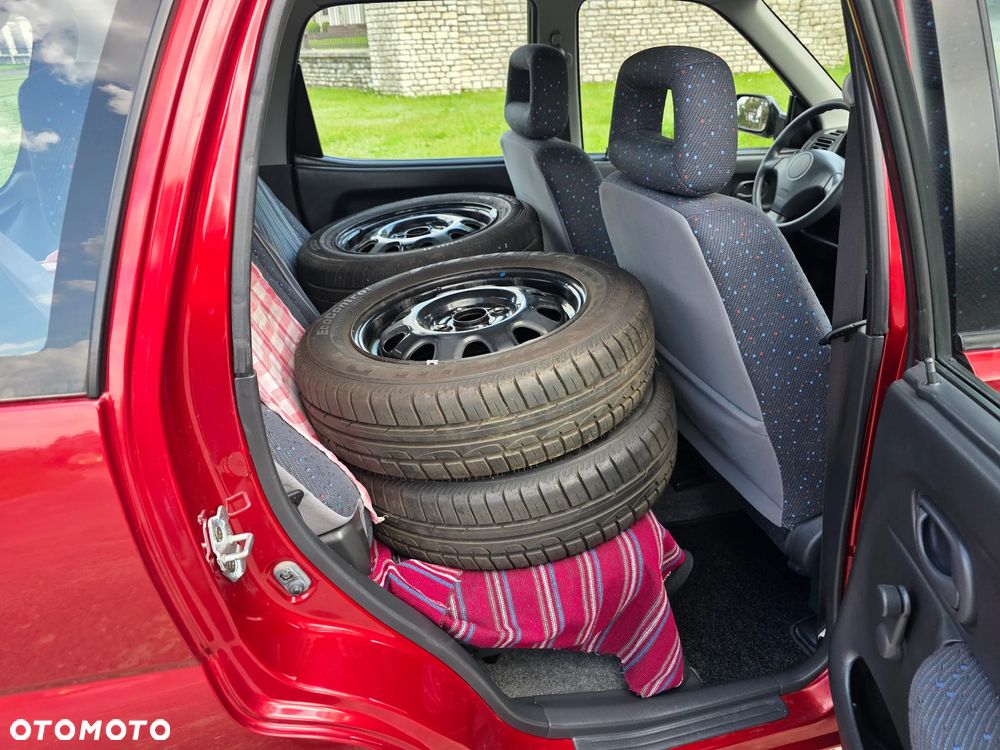 Suzuki Ignis - 18