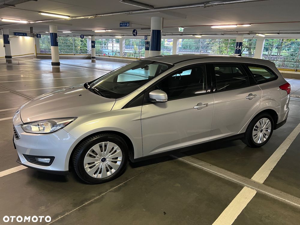 Ford Focus 2015 photo 2