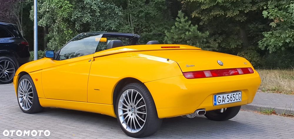 Alfa Romeo Spider - 14