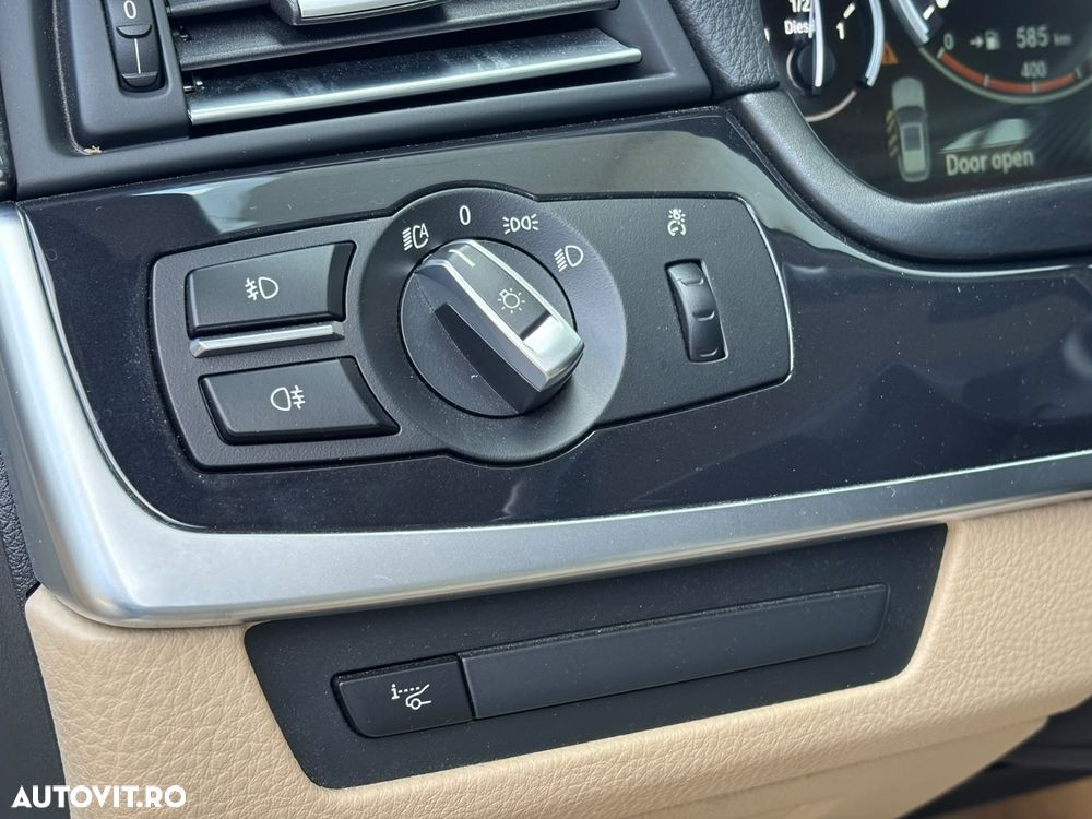 BMW Seria 5 520d xDrive Aut. - 19