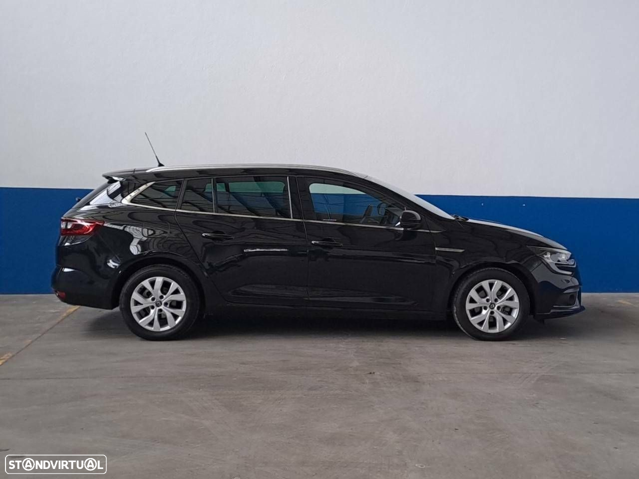 Renault Mégane 1.5 Blue dCi Limited - 4