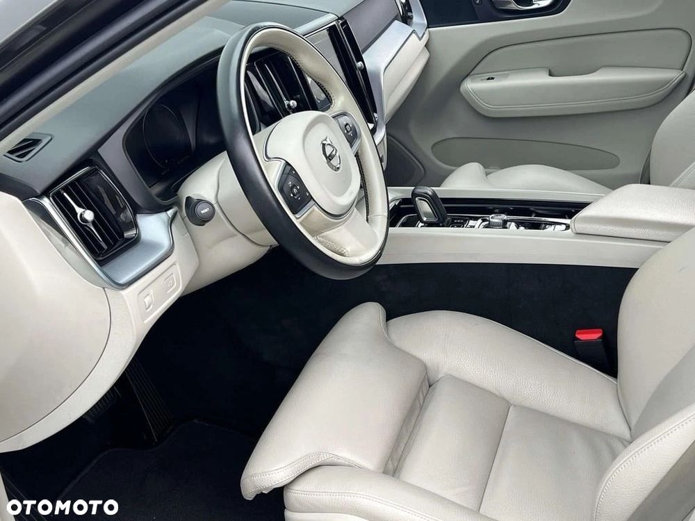 Volvo XC 60 D5 AWD Inscription - 1