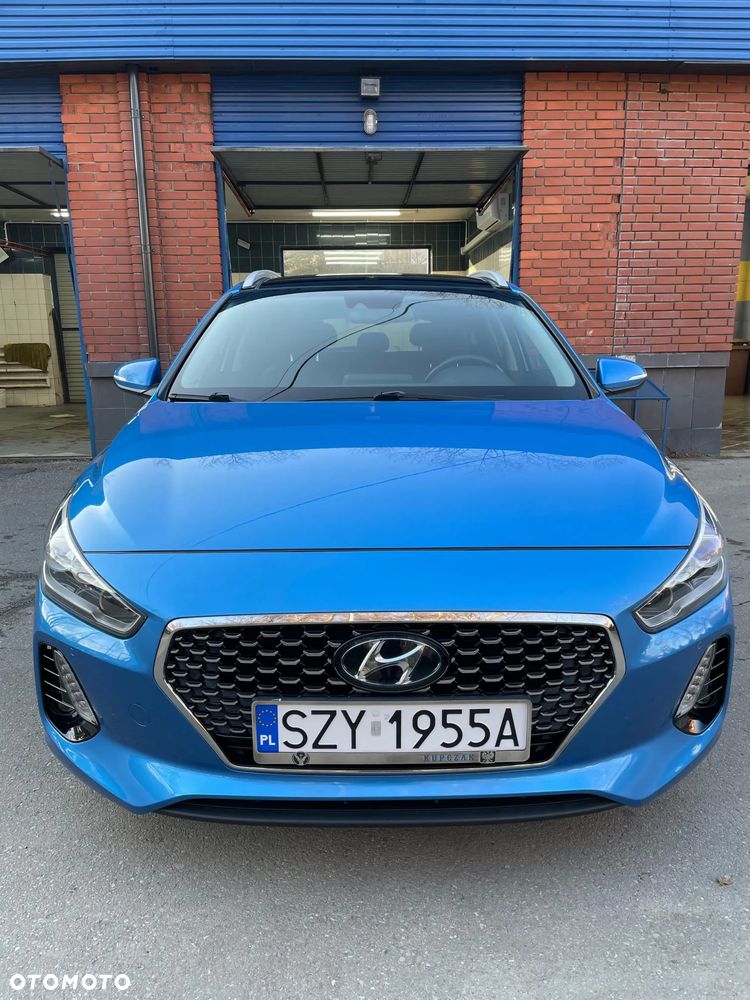 Hyundai i30 1.4 T-GDI Premiere Luxury - 22