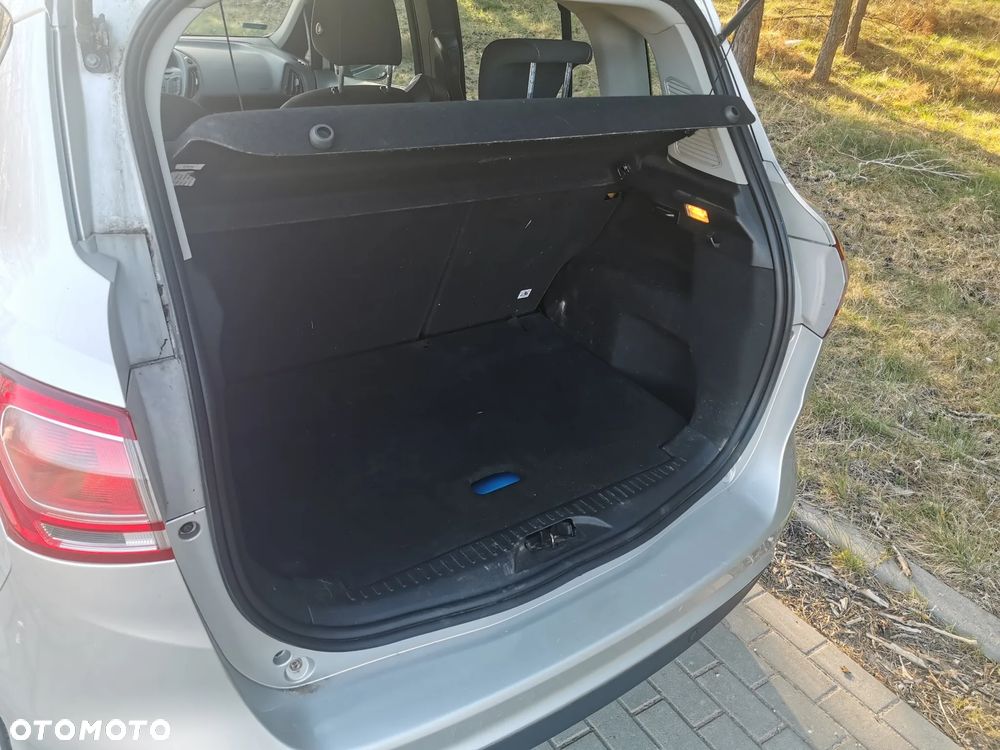 Ford B-MAX - 12