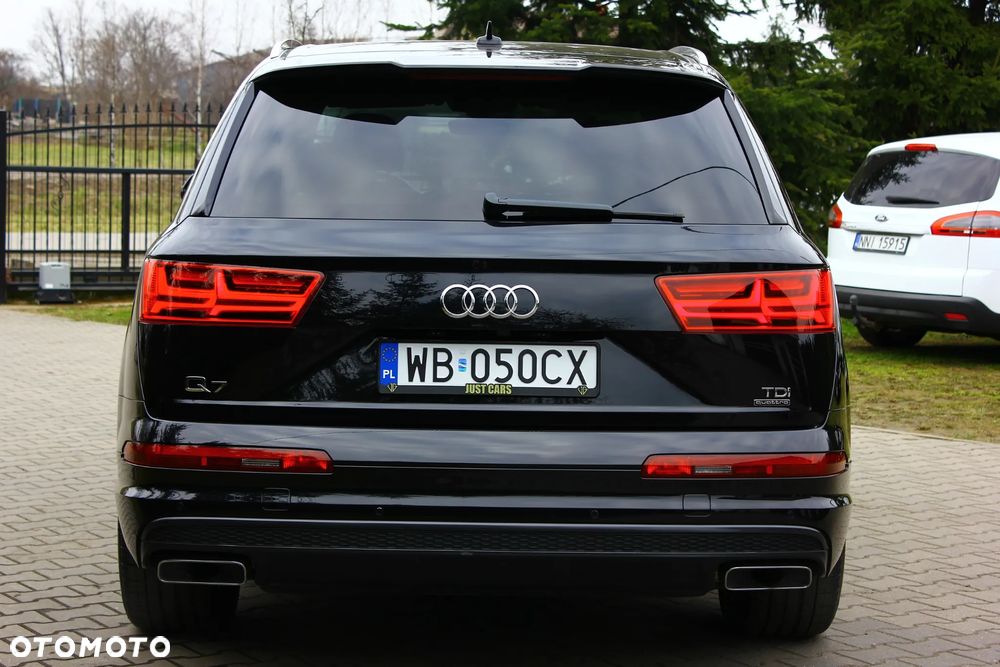 Audi Q7 - 21