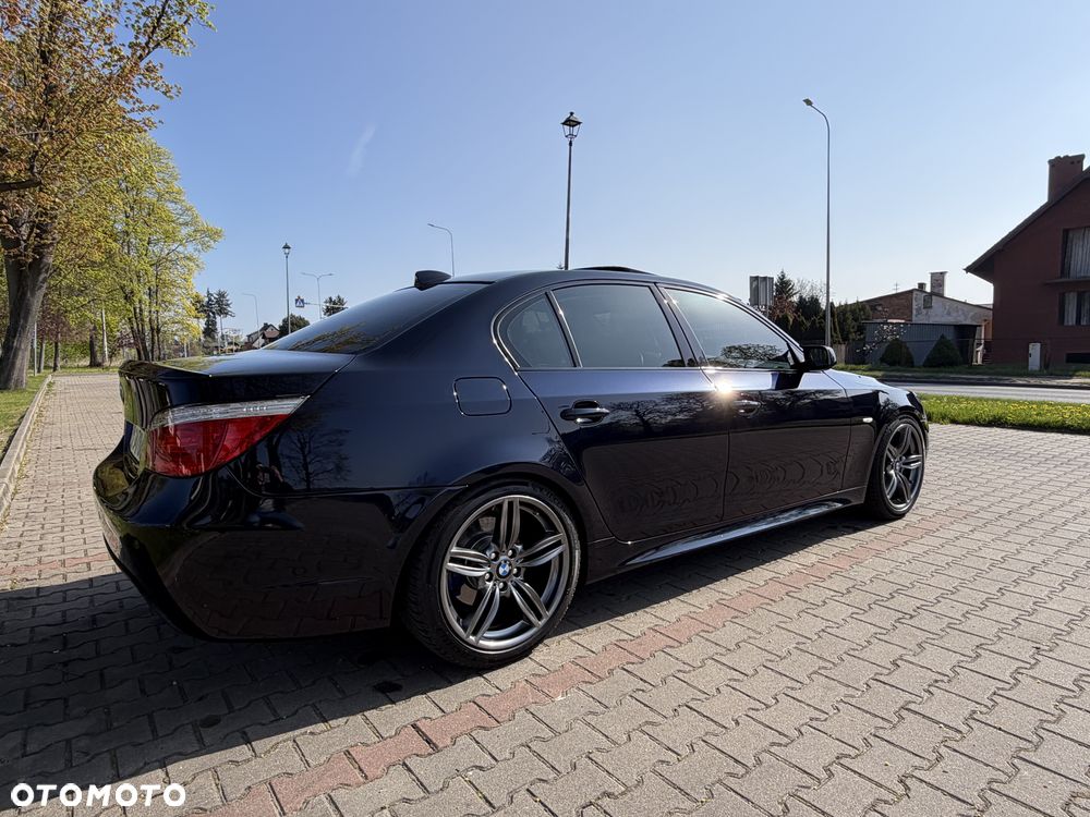 BMW Seria 5 530xi - 14