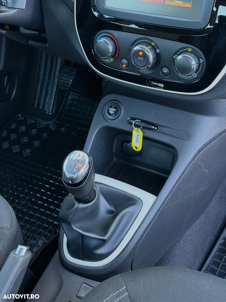 Renault Captur TCe Life - 12