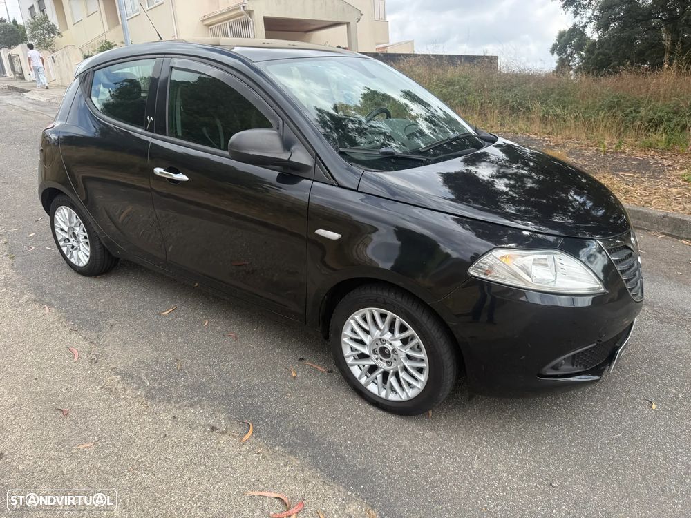 Lancia Ypsilon 1.2 S&S Gold - 3