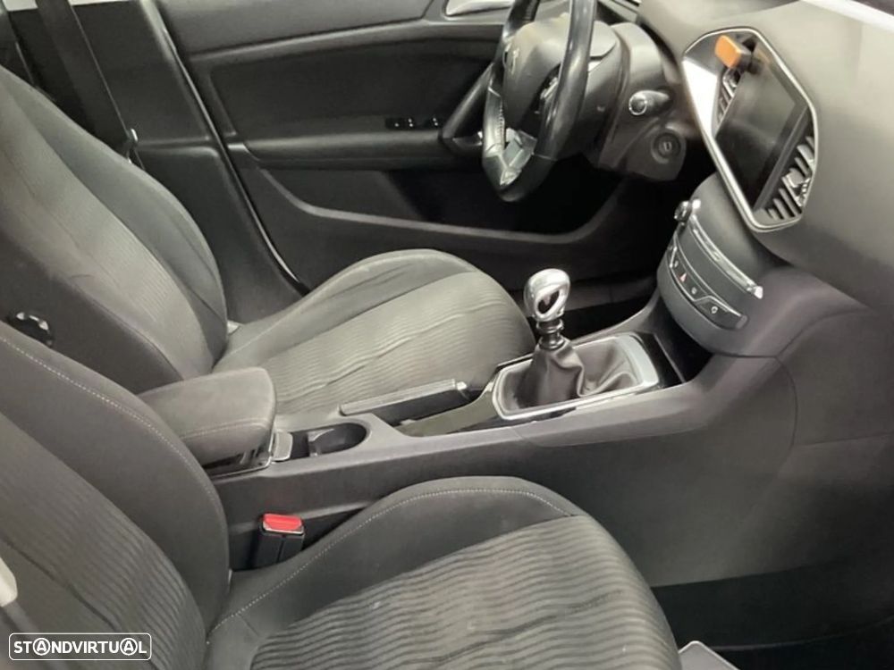 Peugeot 308 SW 1.2 PureTech Active - 3
