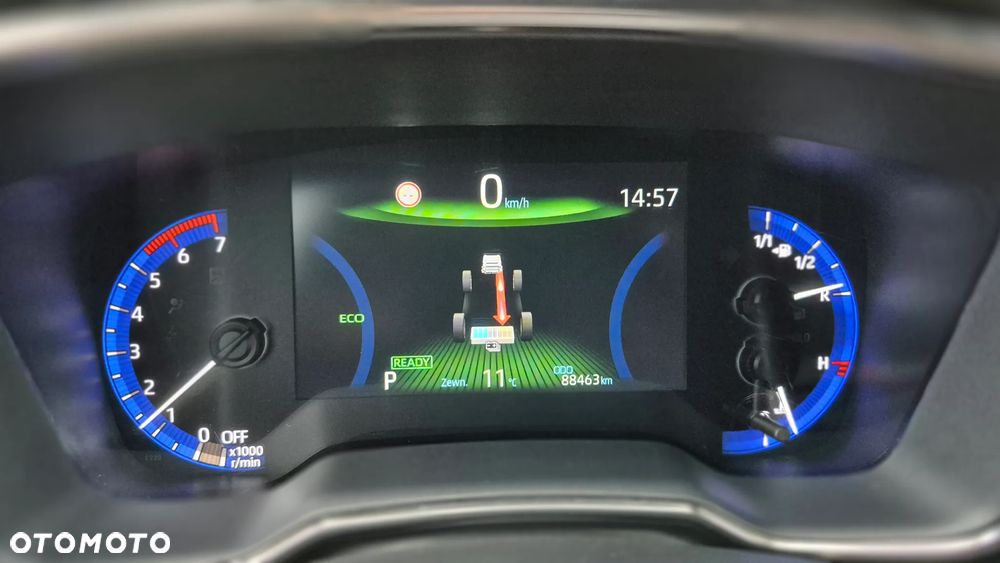 Toyota Corolla 1.8 Hybrid Selection - 17