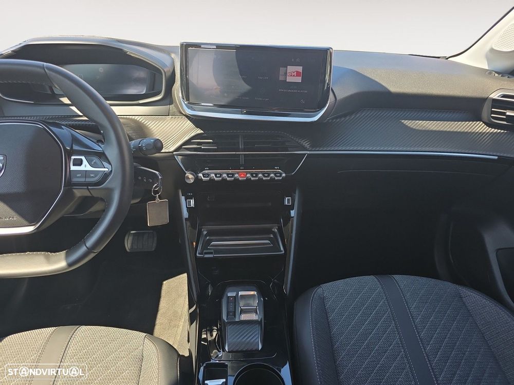 Peugeot 208 1.2 Hybrid Allure e-DCS6 - 11