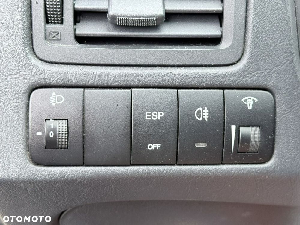 Hyundai Tucson 2.0 Comfort 2WD - 20
