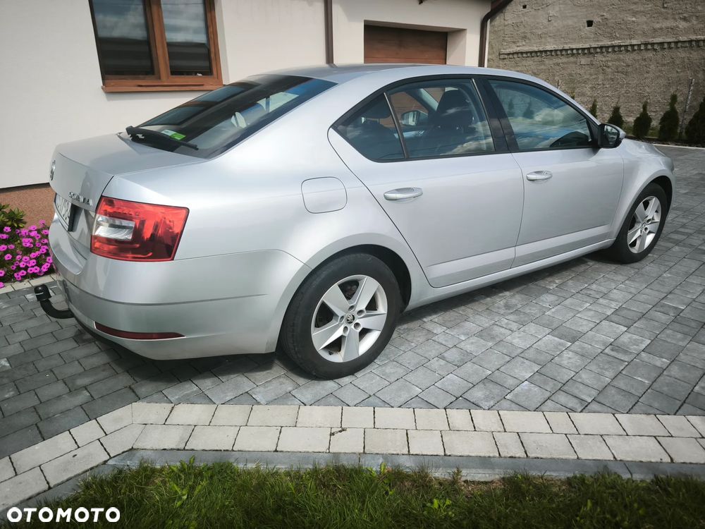 Skoda Octavia 1.4 TSI Ambition - 6