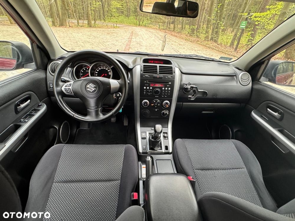 Suzuki Grand Vitara - 18