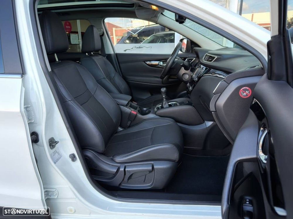 Nissan Qashqai 1.5 dCi Tekna Premium - 22