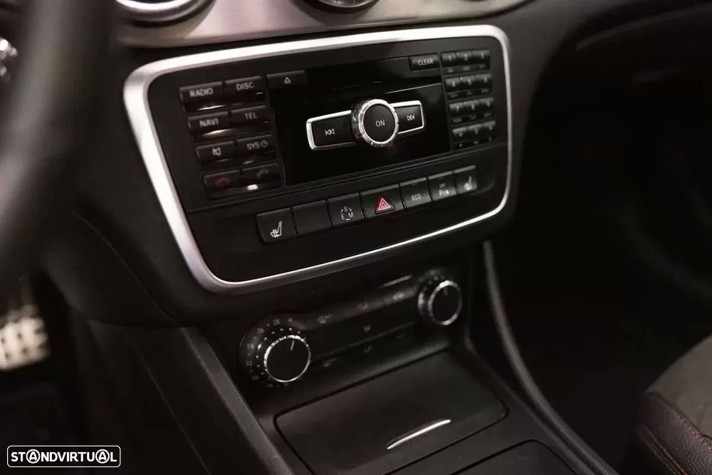Mercedes-Benz CLA 220 - 11