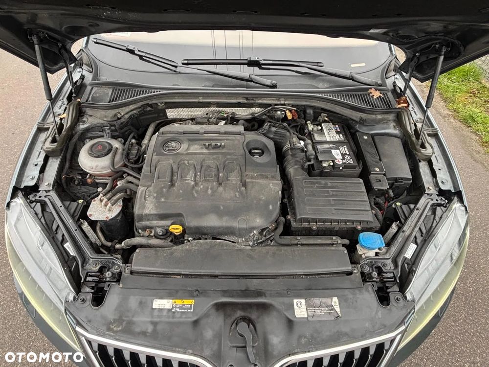 Skoda Superb 2.0 TDI Style - 29