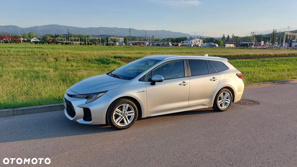 Toyota Corolla 1.8 Hybrid Selection - 13