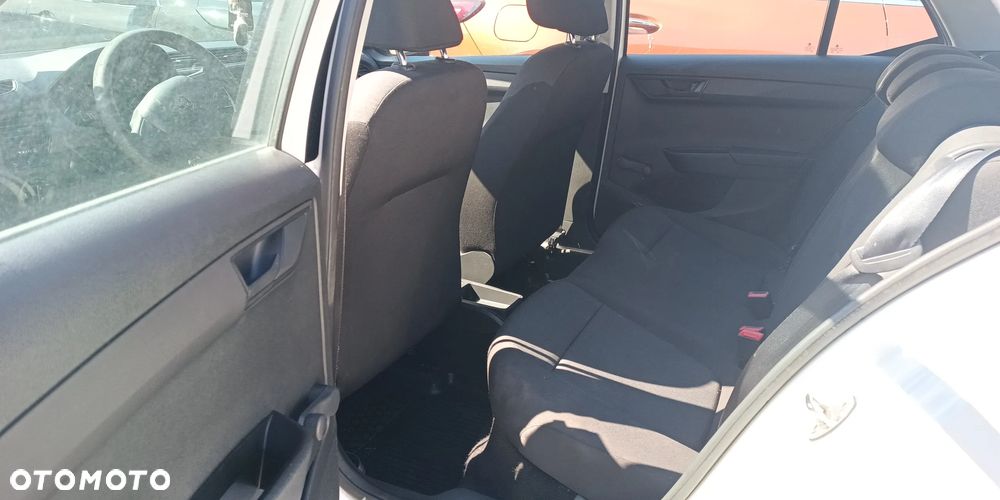 Skoda Fabia 1.0 Active - 5