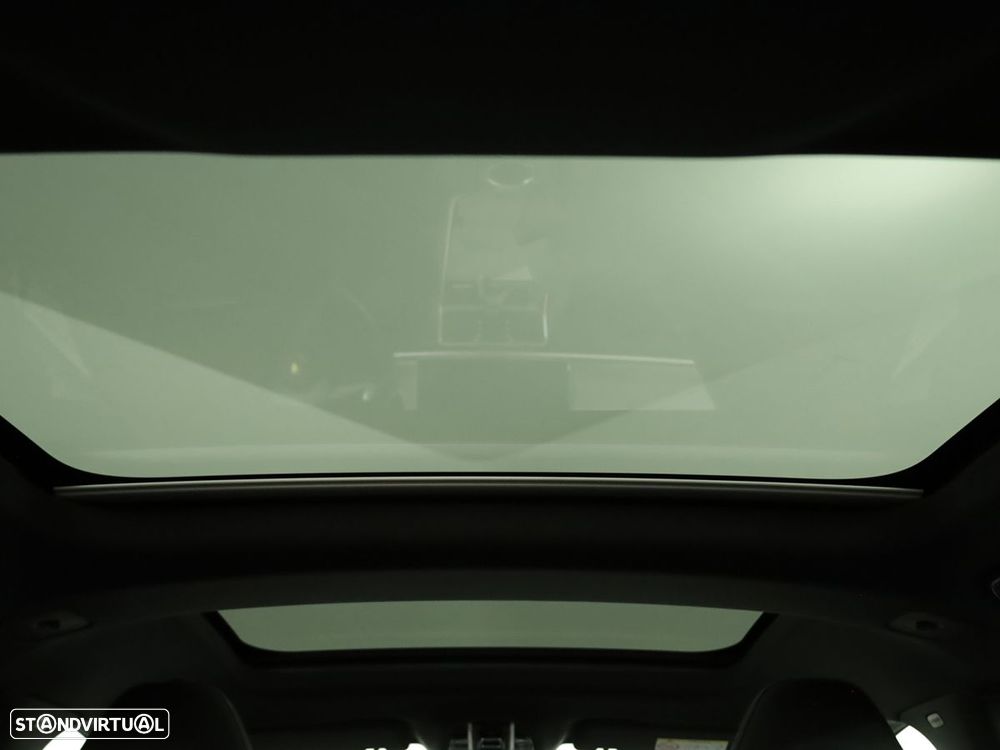 Porsche Panamera Sport Turismo 4 E-Hybrid - 36