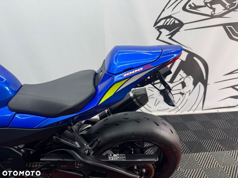 Suzuki GSX-R - 17