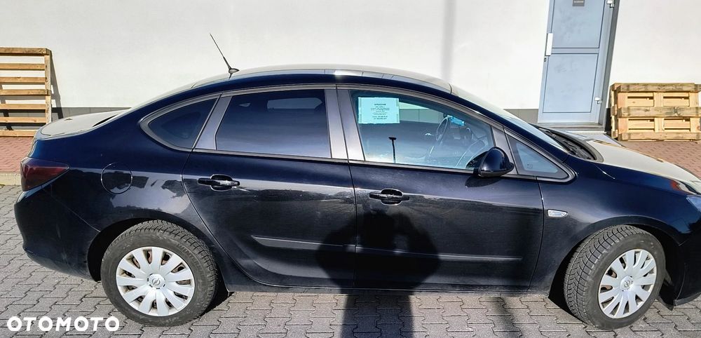 Opel Astra IV 1.4 T Active - 7