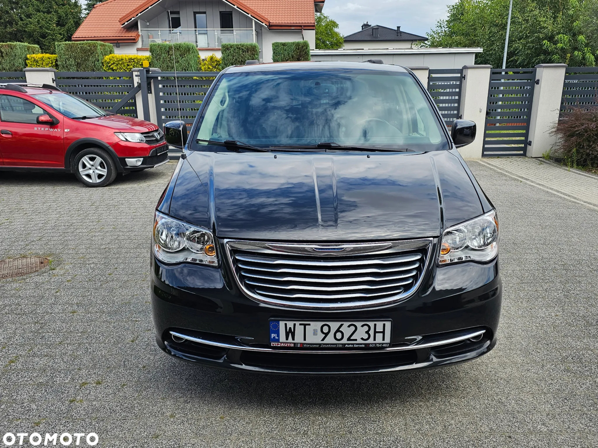 Chrysler Town & Country 3.6 Touring - 4