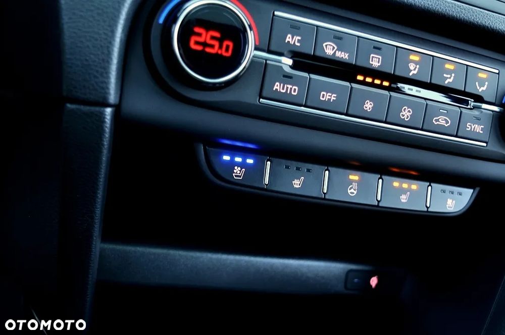 Kia ProCeed 1.6 CRDi GT Line - 33