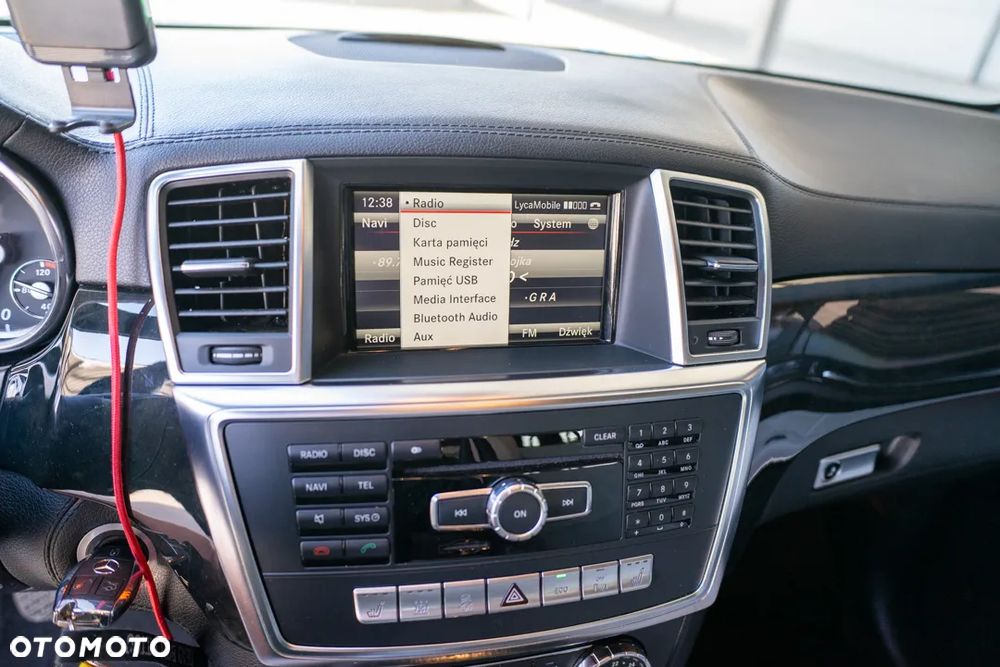 Mercedes-Benz GL 350 BlueTEC 4Matic 7G-TRONIC - 24