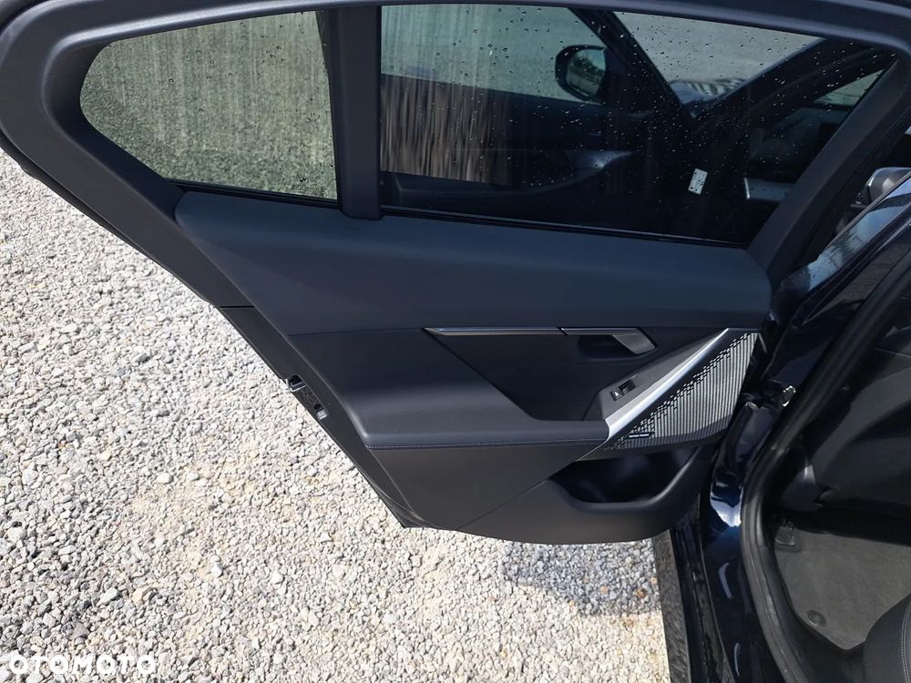 BMW Seria 5 520i mHEV sport - 14