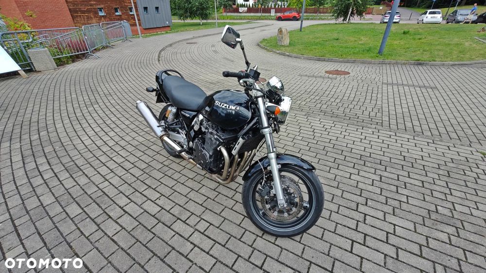 Suzuki GSX - 1