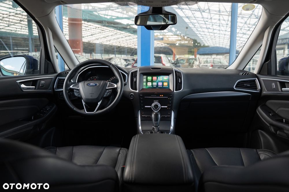 Ford S-Max 2.0 TDCi Titanium PowerShift - 24