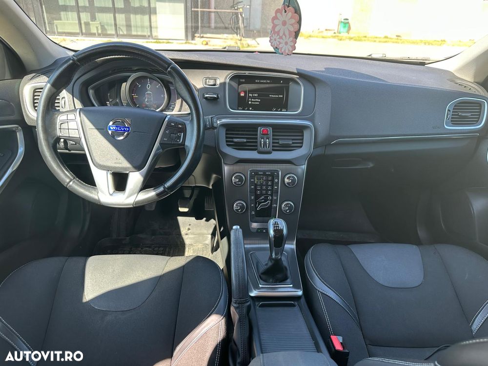 Volvo V40 D4 VEA Kinetic - 9