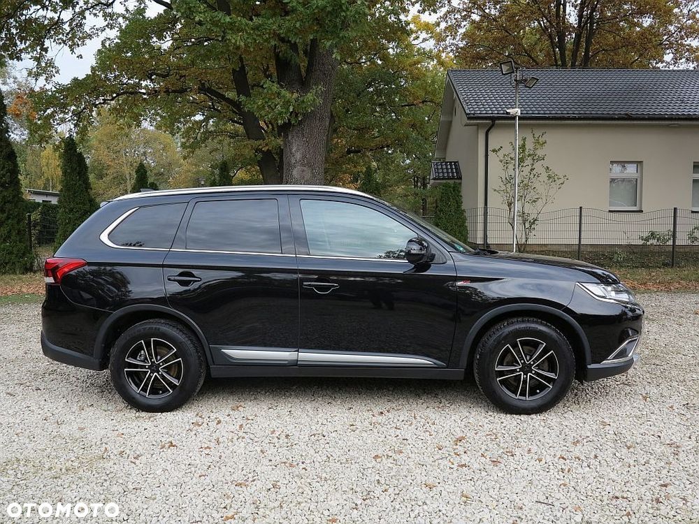 Mitsubishi Outlander 2.0 2WD Edition 100 - 6