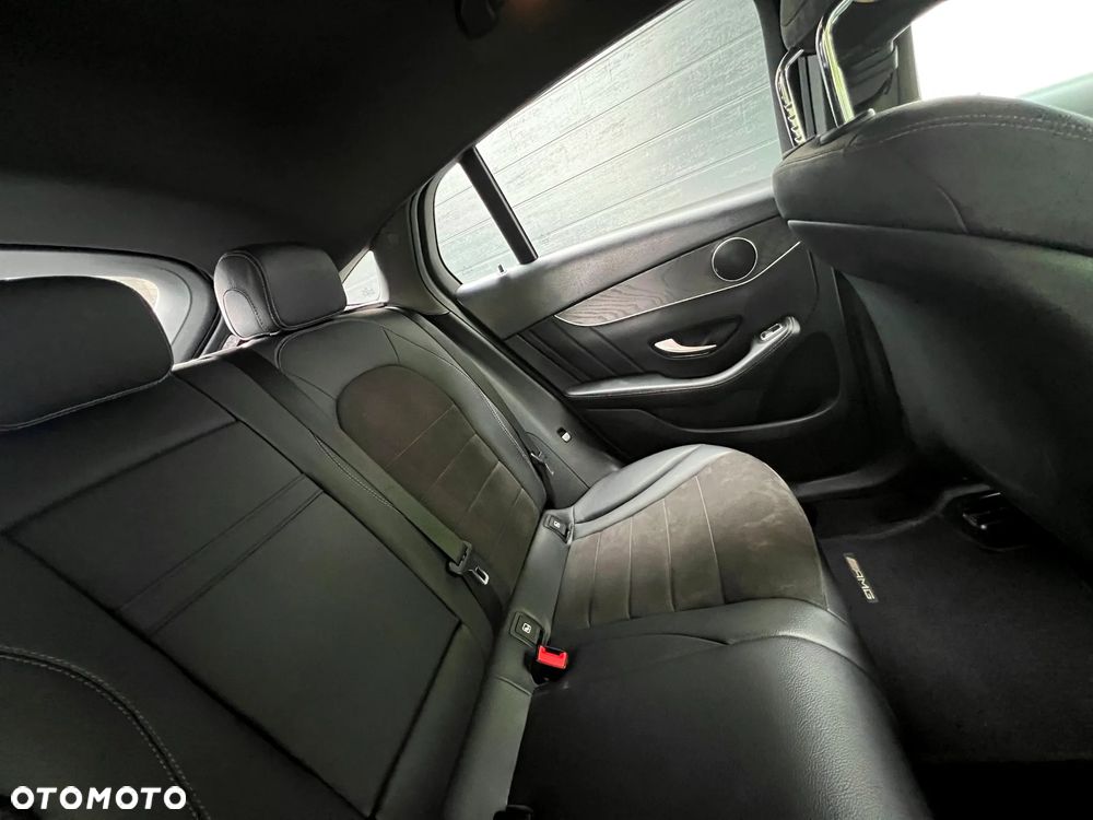 Mercedes-Benz GLC 350 e 4Matic 7G-TRONIC - 24