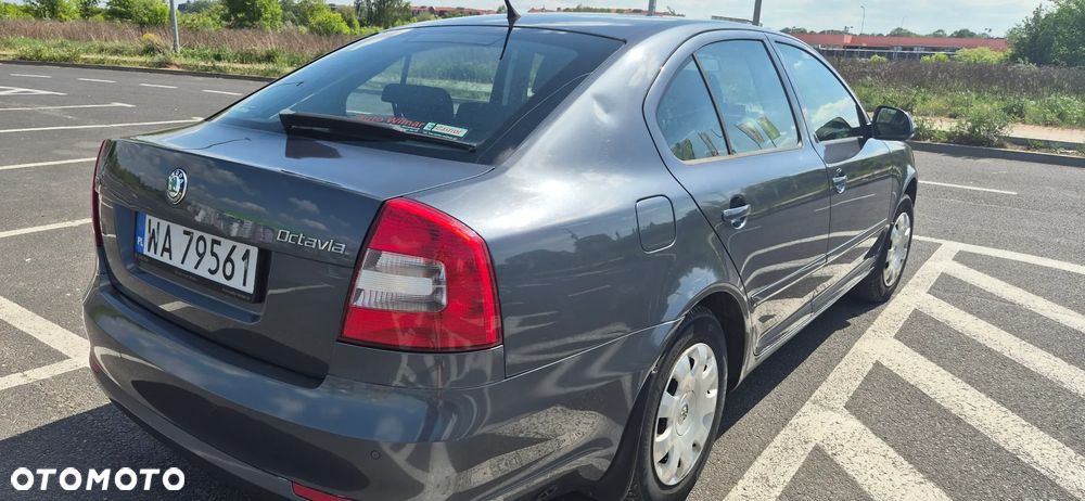 Skoda Octavia 1.6 Active - 20