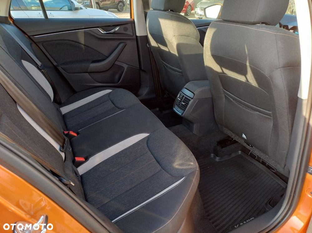 Skoda Kamiq 1.5 TSI Selection DSG - 11