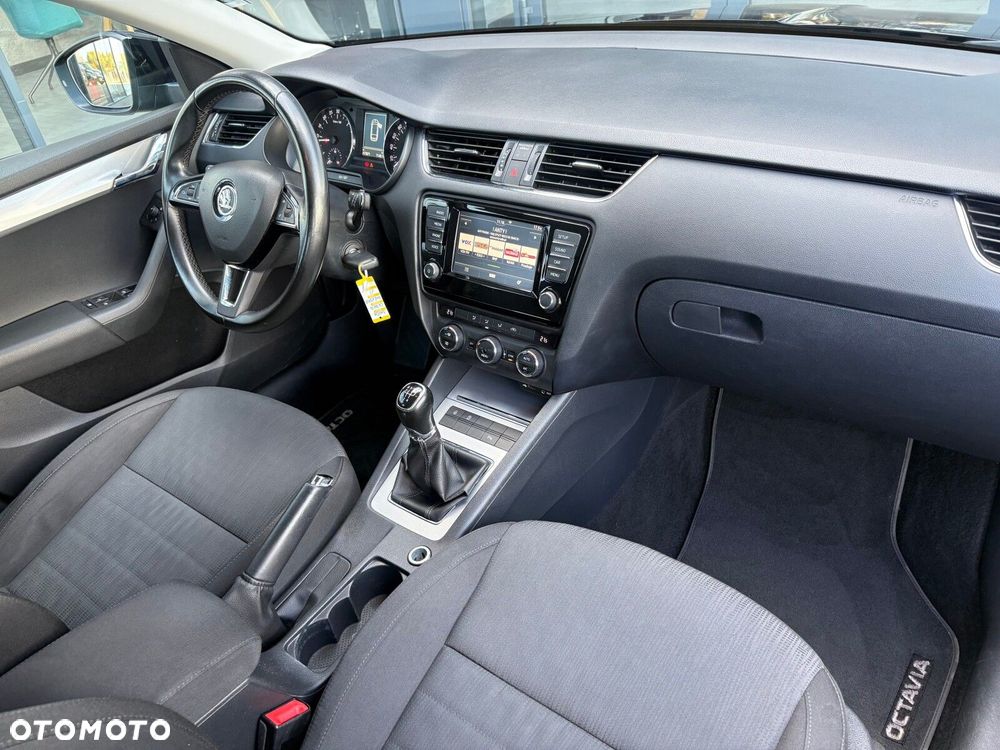 Skoda Octavia 1.6 TDI Style - 17