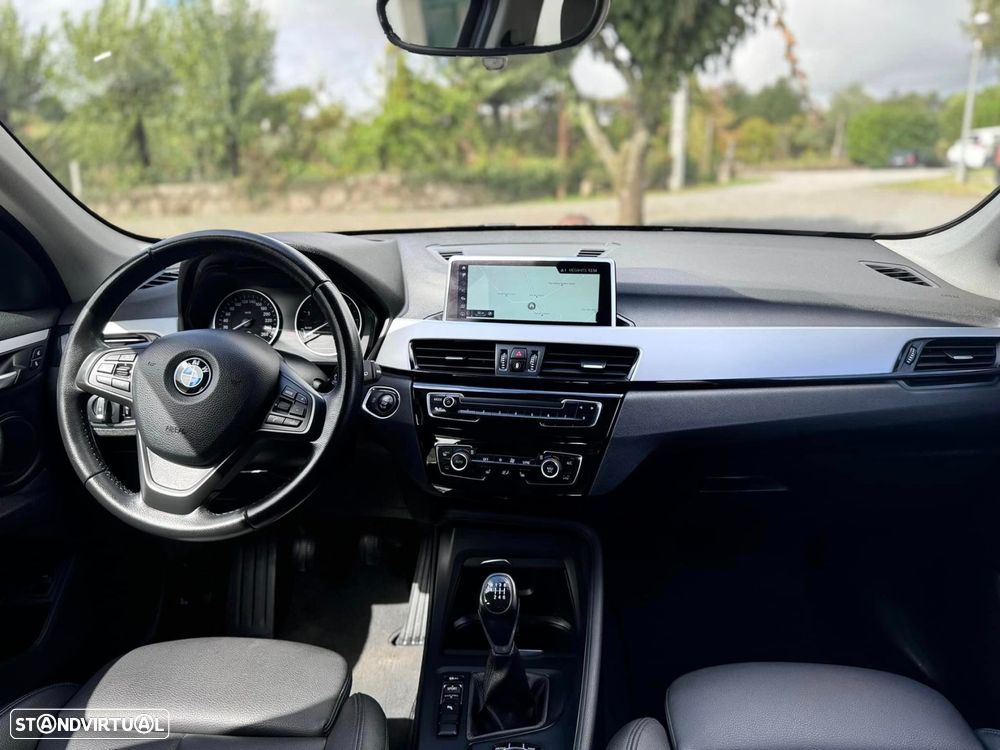 BMW X1 16 d sDrive Line xLine - 6
