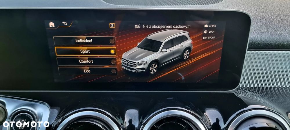 Mercedes-Benz GLB 200 Progressive 7G-DCT - 34