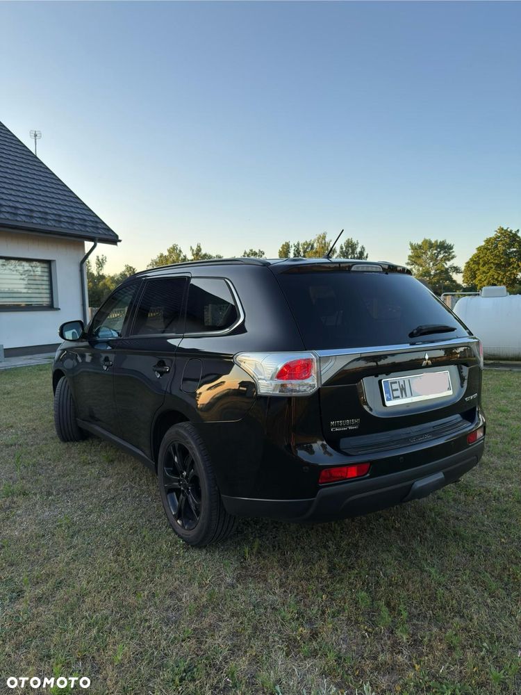 Mitsubishi Outlander 2.2 DI-D 4WD Top - 5