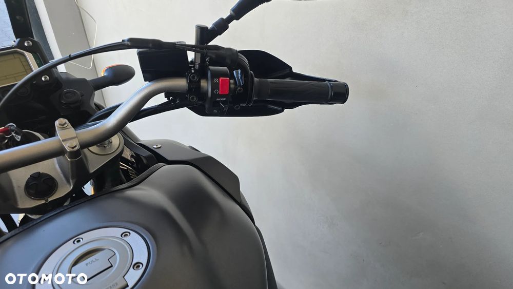 Yamaha XTZ - 26