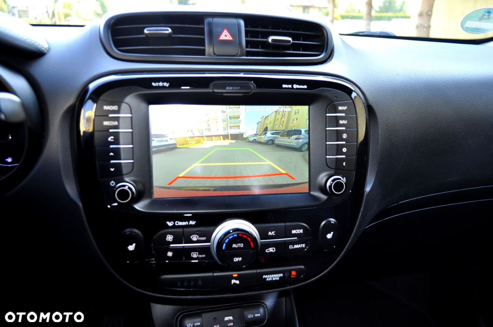 Kia Soul 1.6 GDI Dream-Team Edition - 32