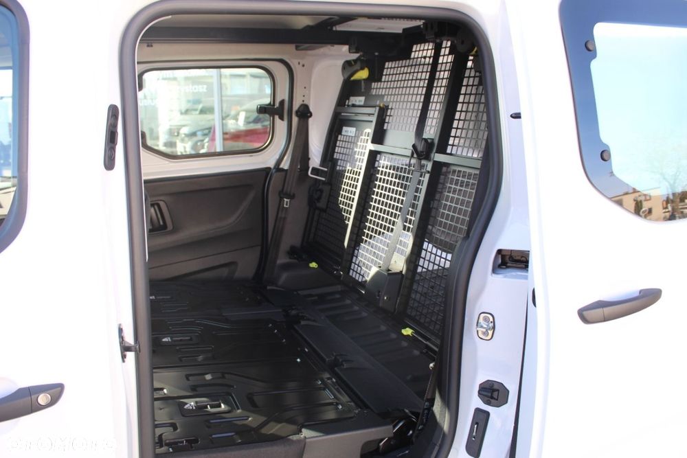 Opel Combo - 24